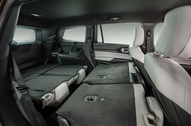 Second Row Seats Image - 5755